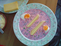 Litauische Rote Beete Suppe