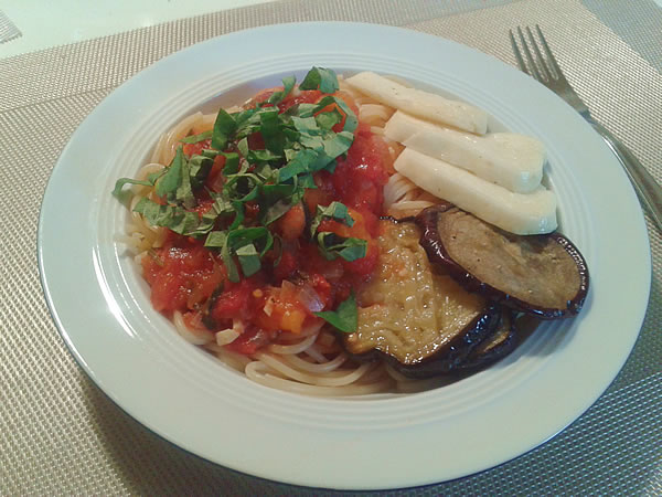 Tomatensauce-Nudeln_vegetarisch
