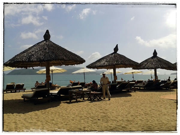 vietnam-nha-trang-beach